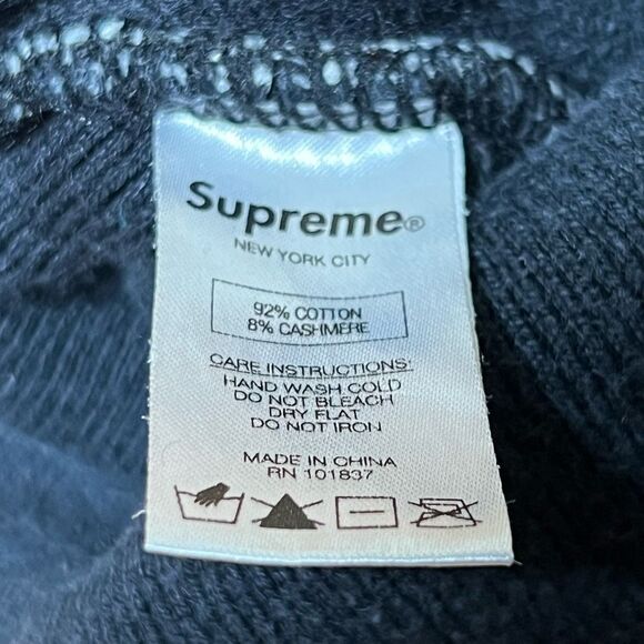 Supreme Big Logo Beanie Black - Picture 3 of 3